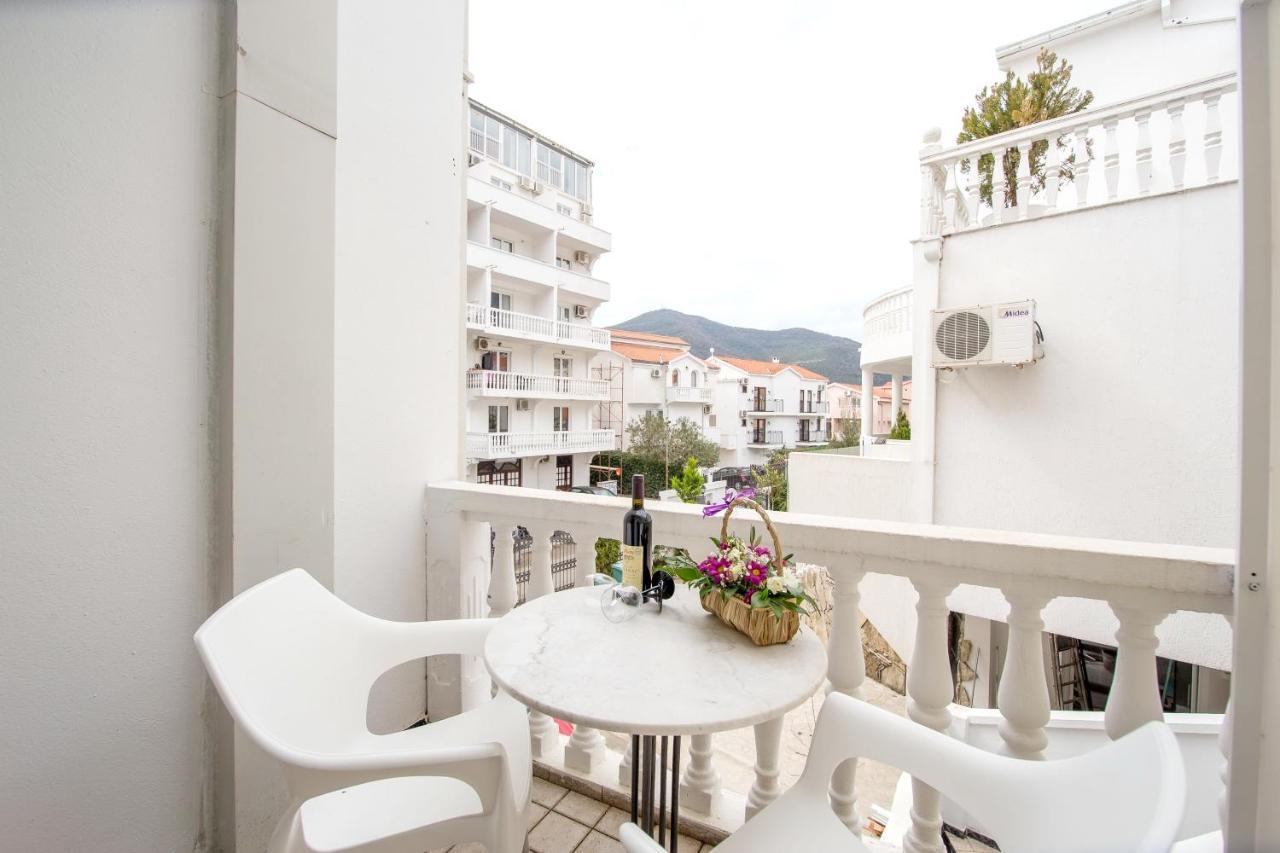 Apartments & Rooms Nikolic Budva Extérieur photo
